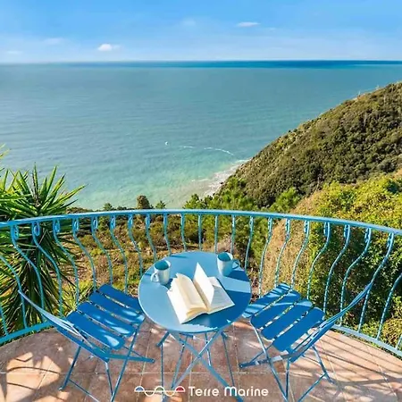 La Tana Della Faina, Terremarine Apartment Biassa